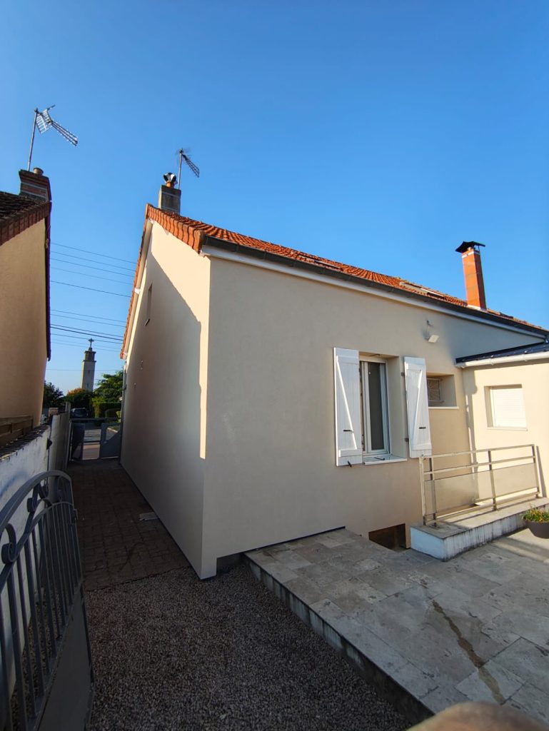 E2M Facade Pic 10 769x1024